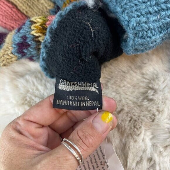 NWT Namaste Ganesh Himal Trading Co Hand Knit Mittens Gloves Peru - Picture 4 of 5